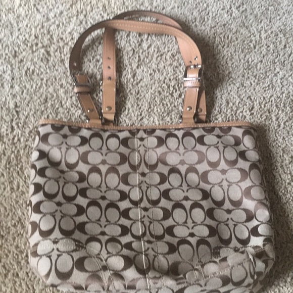 Coach purse - Picture 5 of 5